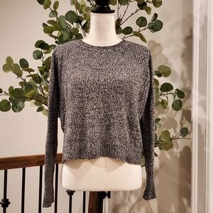 Longsleeve Loose fit  Crop Sweater